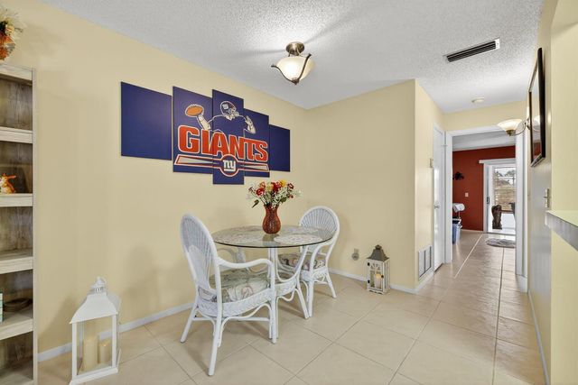 23 Lake Vista Trail 204, Port St. Lucie, FL 34952