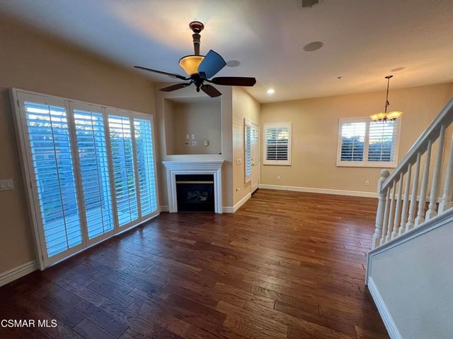 2686 Night Jasmine Drive, Simi Valley, CA 93065