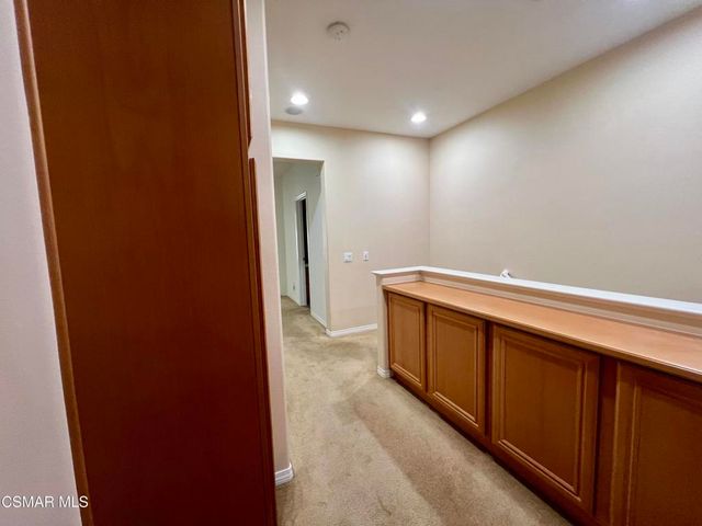 2686 Night Jasmine Drive, Simi Valley, CA 93065