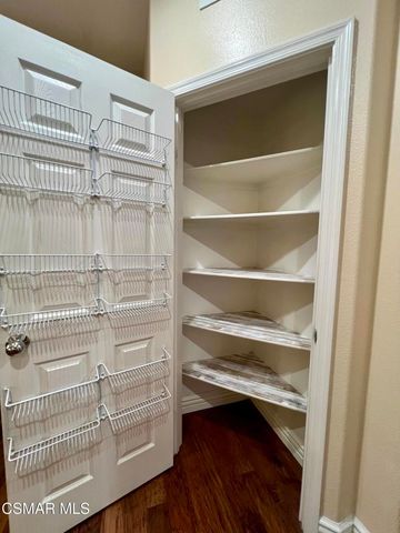 2686 Night Jasmine Drive, Simi Valley, CA 93065