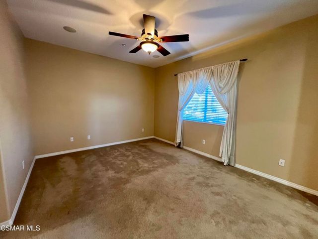 2686 Night Jasmine Drive, Simi Valley, CA 93065