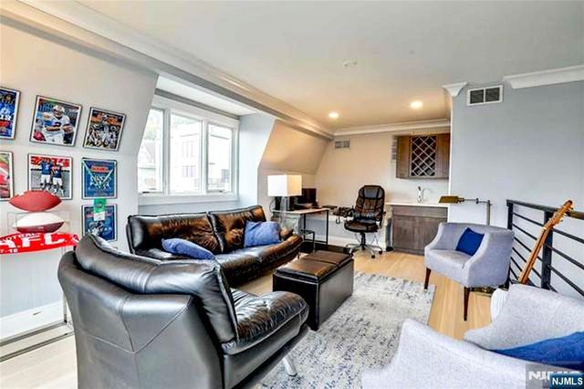 36 Myrtle Avenue A, Edgewater, NJ 07020