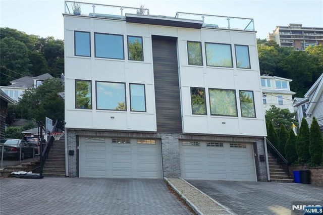 36 Myrtle Avenue A, Edgewater, NJ 07020