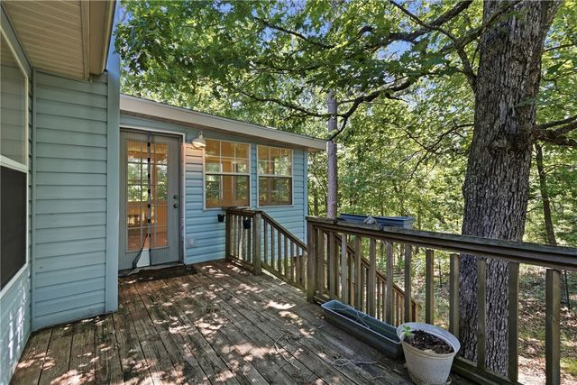3 Richard Circle, Eureka Springs, AR 72632