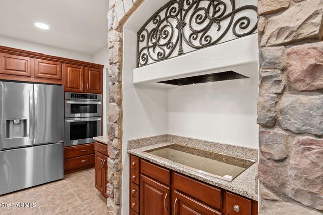 14434 W Jenan Drive, Surprise, AZ 85379