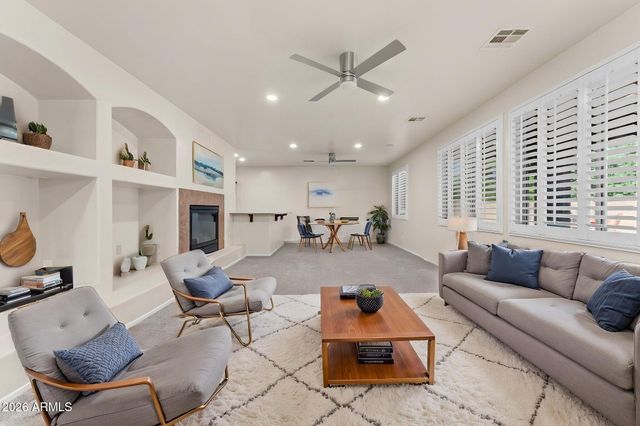 14434 W Jenan Drive, Surprise, AZ 85379