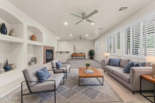 14434 W Jenan Drive, Surprise, AZ 85379