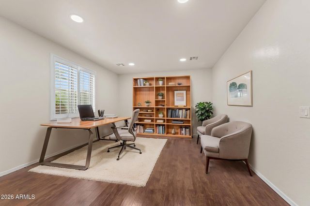 14434 W Jenan Drive, Surprise, AZ 85379