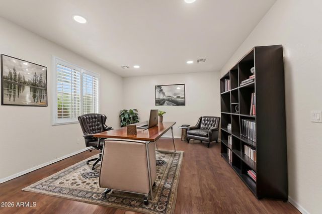 14434 W Jenan Drive, Surprise, AZ 85379