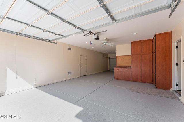 14434 W Jenan Drive, Surprise, AZ 85379