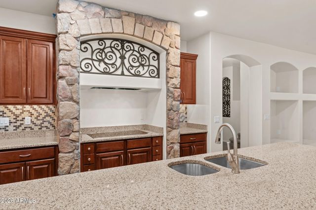 14434 W Jenan Drive, Surprise, AZ 85379