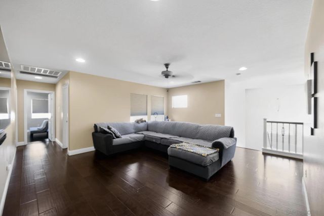 1930 Dainty Way, Hemet, CA 92545