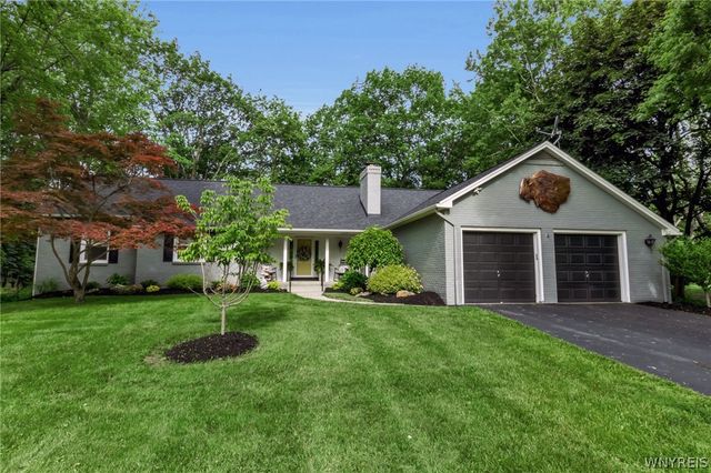 4660 Boncrest Drive West, Clarence, NY 14221
