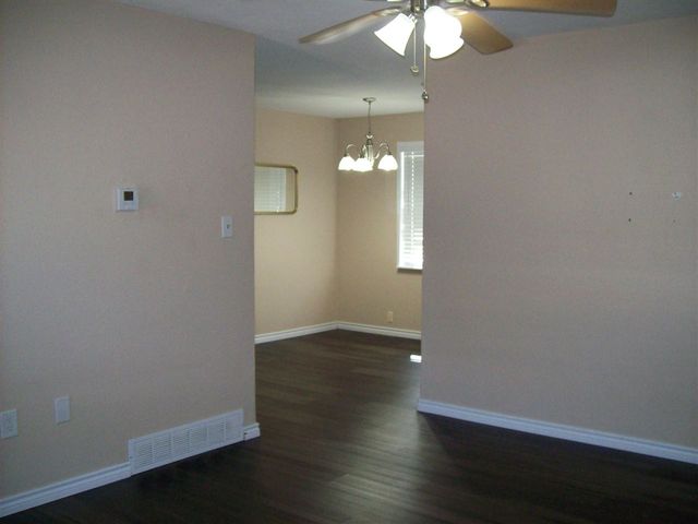 2306 NW 46th St, Lawton, OK 73505