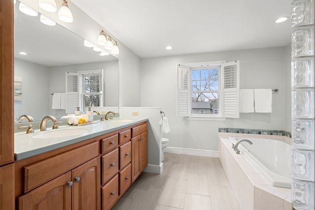 14 Melrose Ave, Needham, MA 02492