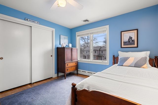 14 Melrose Ave, Needham, MA 02492