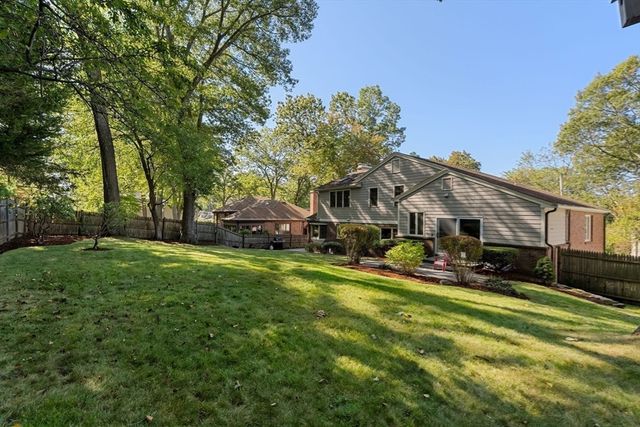 14 Melrose Ave, Needham, MA 02492