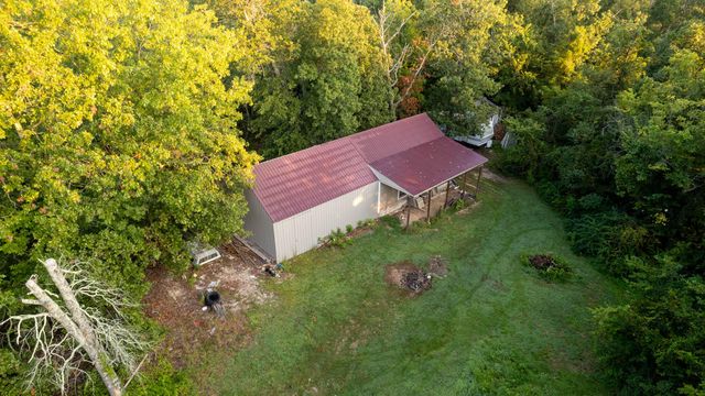 000 Missouri 19, Alton, MO 65606