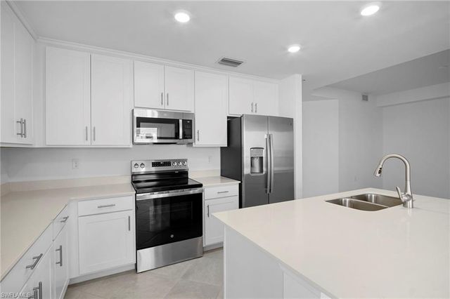 18421 copperhead CT N, Lehigh Acres, FL 33936