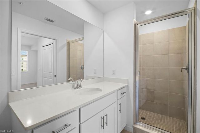 18421 copperhead CT N, Lehigh Acres, FL 33936