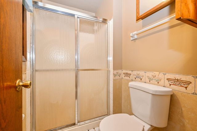 6215 Cavell Avenue N, Brooklyn Park, MN 55428