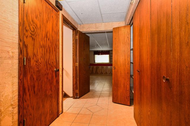 6215 Cavell Avenue N, Brooklyn Park, MN 55428