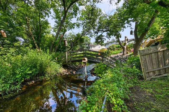 6215 Cavell Avenue N, Brooklyn Park, MN 55428