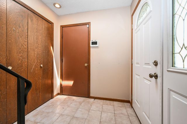 6215 Cavell Avenue N, Brooklyn Park, MN 55428