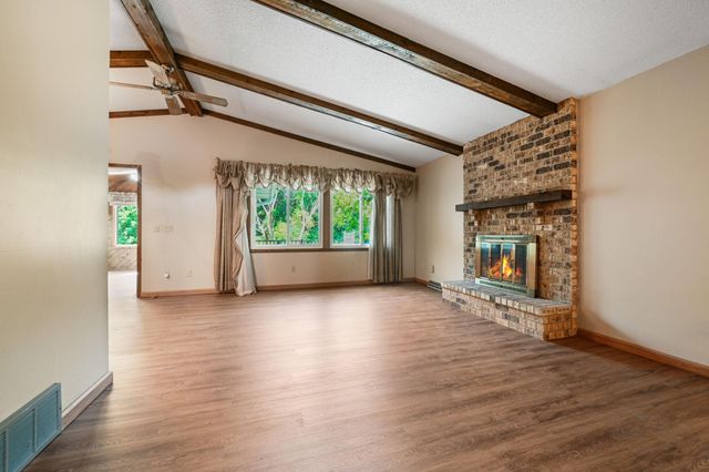 6215 Cavell Avenue N, Brooklyn Park, MN 55428