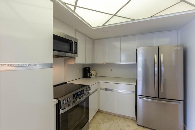 3560 S Ocean Boulevard 206, South Palm Beach, FL 33480