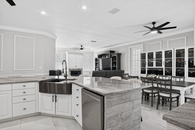 3401 SW Holly Lane, Palm City, FL 34990