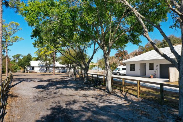 3401 SW Holly Lane, Palm City, FL 34990