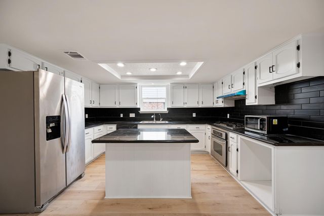 3835 Green Crest Drive, Houston, TX 77082