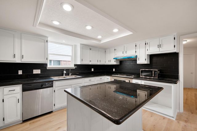 3835 Green Crest Drive, Houston, TX 77082