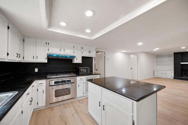 3835 Green Crest Drive, Houston, TX 77082