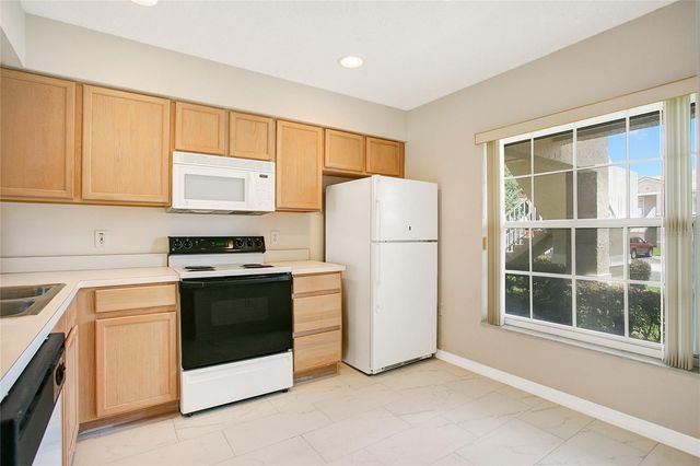 13324 FAIRWAY GLEN DRIVE 101, Orlando, FL 32824