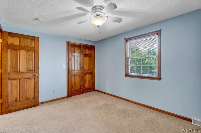 4815 Tonawanda Creek Road, Pendleton, NY 14120