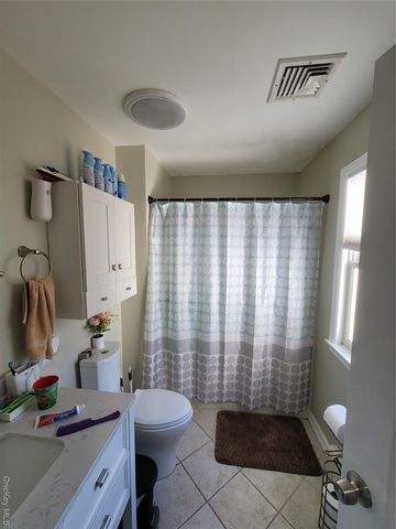 1984 Route 112, Coram, NY 11727