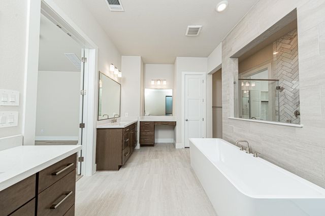 1935 Langford Street, Montgomery, TX 77316