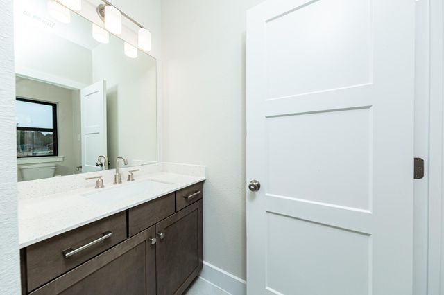 1935 Langford Street, Montgomery, TX 77316