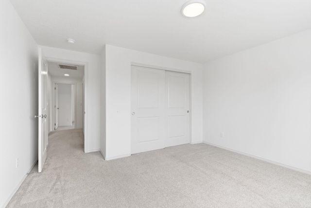 19698 E 3rd Ln, Greenacres, WA 99016
