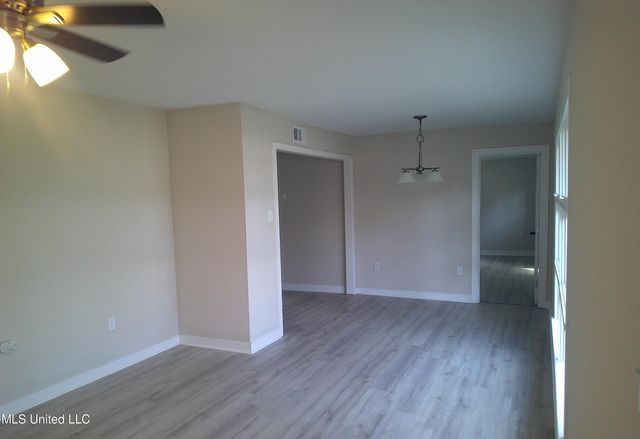 165 Chotard Avenue, Pearl, MS 39208