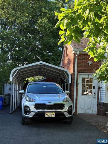 477 Steinway Road, Saddle Brook, NJ 07663