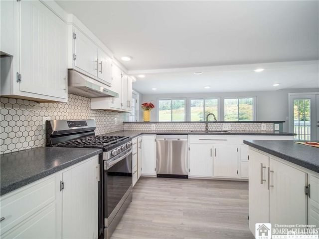 3710 Cowing Road, Busti, NY 14750