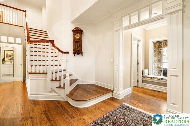 2055 Forge Run, Bethlehem City, PA 18015