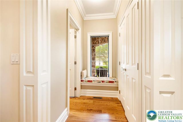 2055 Forge Run, Bethlehem City, PA 18015