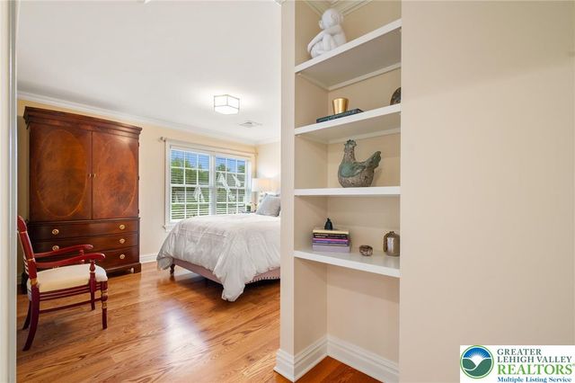 2055 Forge Run, Bethlehem City, PA 18015