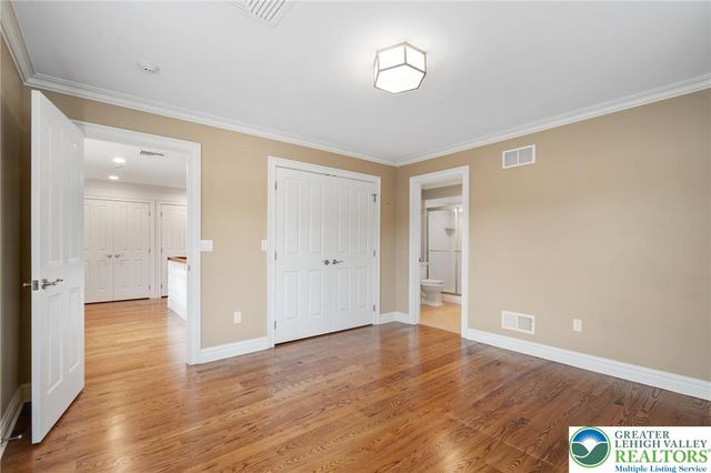 2055 Forge Run, Bethlehem City, PA 18015