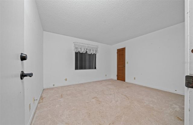 1981 SE 54TH TERRACE, Ocala, FL 34480