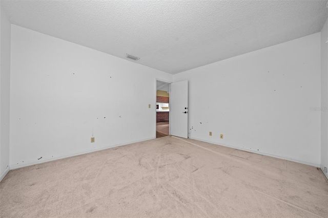 1981 SE 54TH TERRACE, Ocala, FL 34480